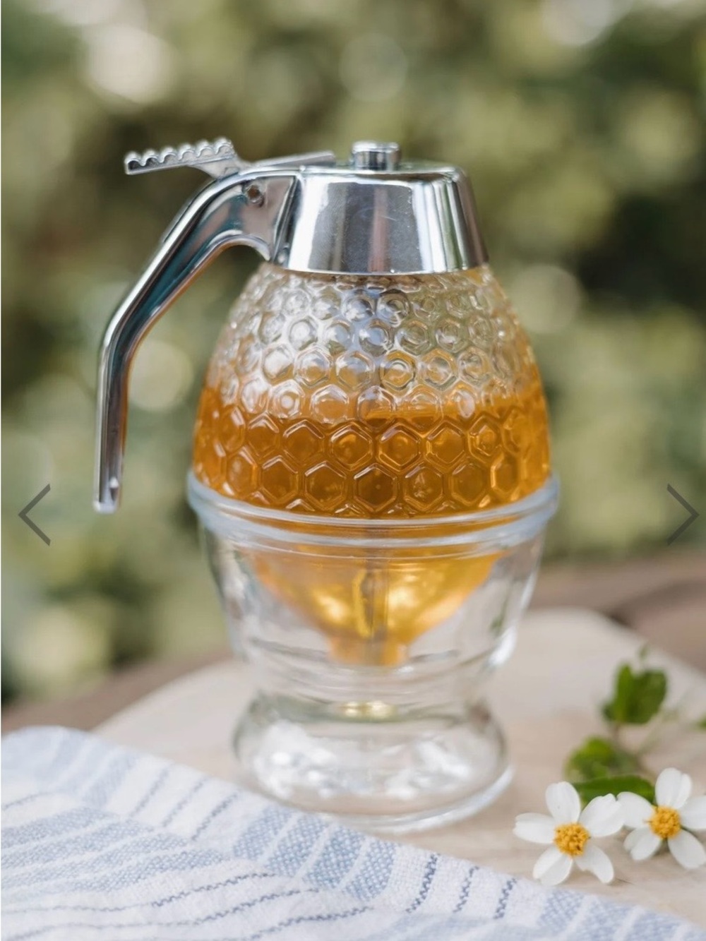 Glass Honey Dispenser with Honeycomb Design